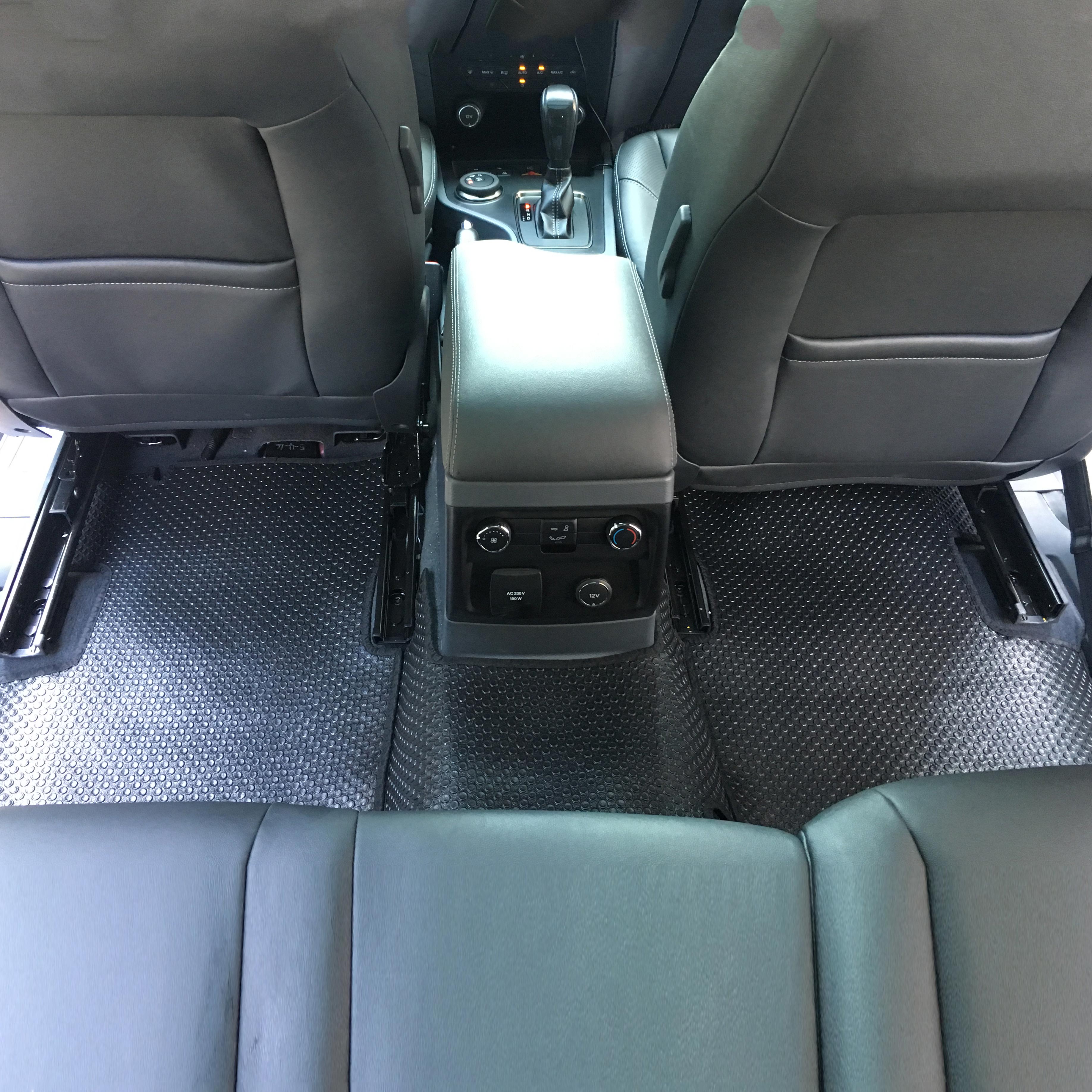 THẢM LÓT SÀN THÁI LAN FORD EVEREST